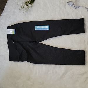 Marika nwt large legging Capri length. Large. Black animal print